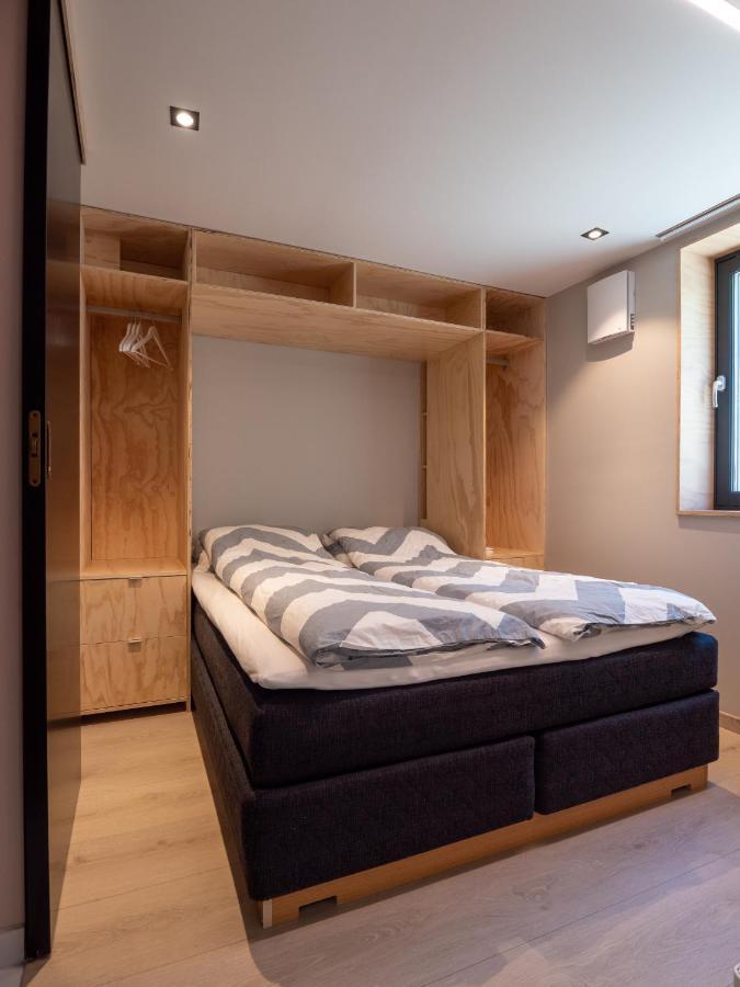 Tastefull And Modern Apartment With Parking Tromsø Kültér fotó